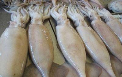 食堂承包幫助企業(yè)公司需要解決吃飯問題，建設(shè)一流的餐飲管理有限公司